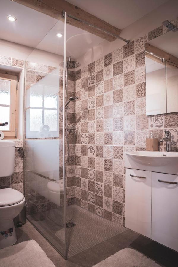 Hiska Ulala Villa Dob Ngoại thất bức ảnh